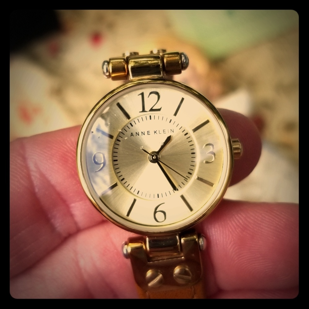 Authentic working ANNE KLEIN WATCH